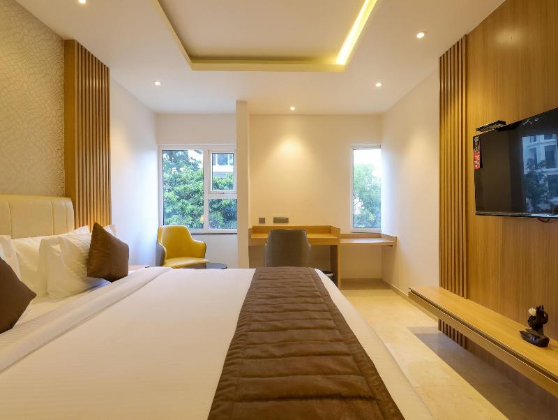 Hotel Grand Serene Mysore image