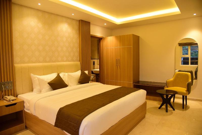 Hotel Grand Serene Mysore image