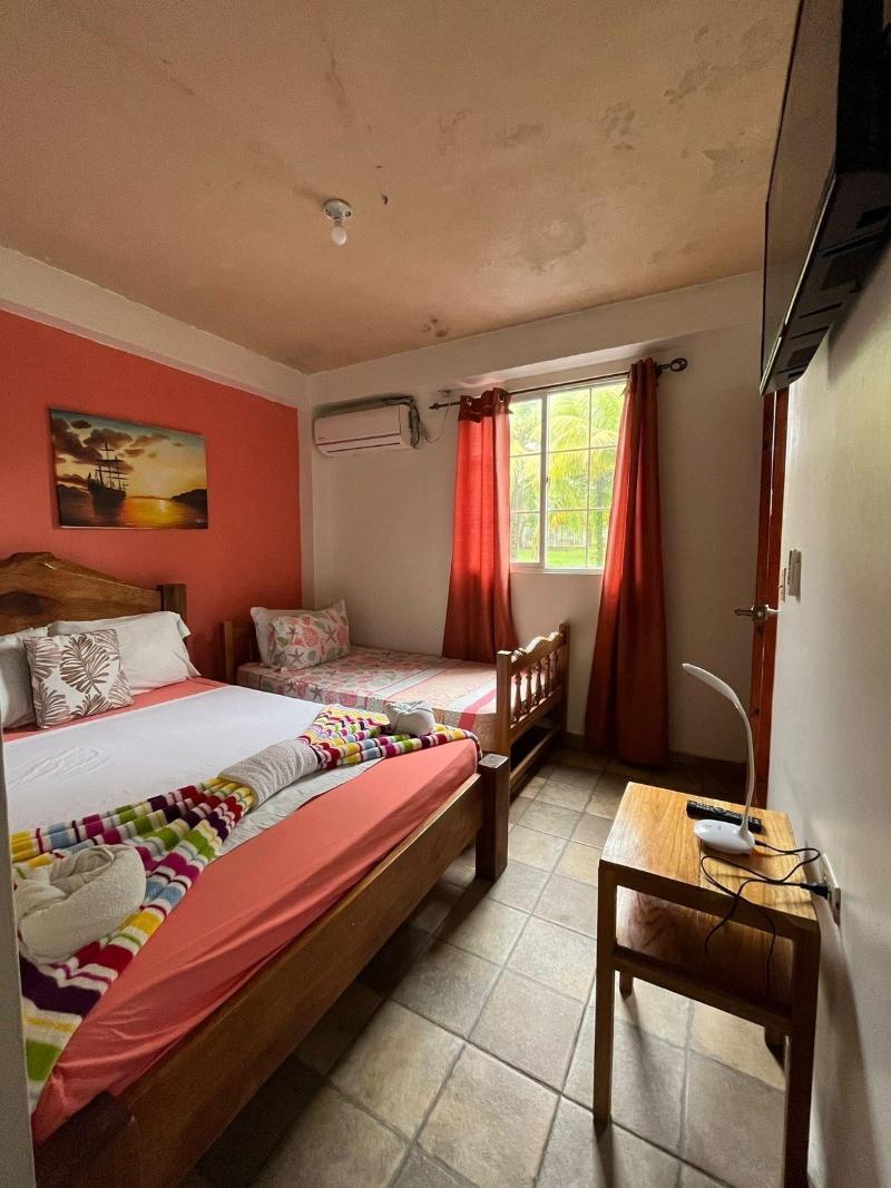 Hotel Y Restaurante Mama Ines image