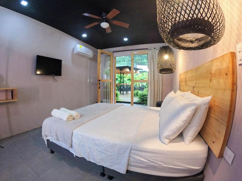 Hotel Casa De Hadas image
