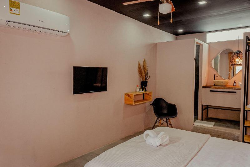 Hotel Casa De Hadas image