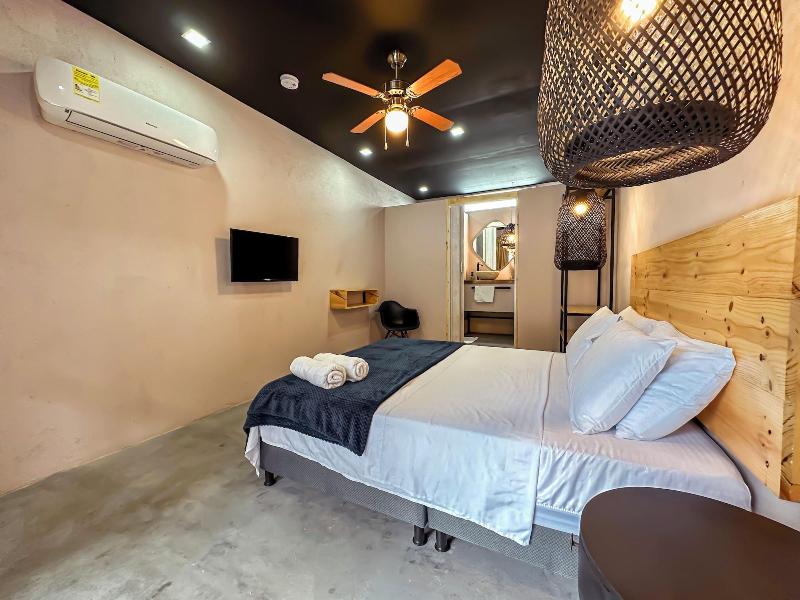 Hotel Casa De Hadas image