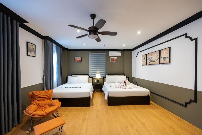 Sunset Bay Retreat Hotel image