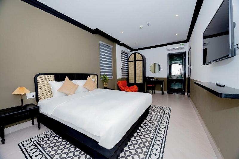 Sunset Bay Retreat Hotel image