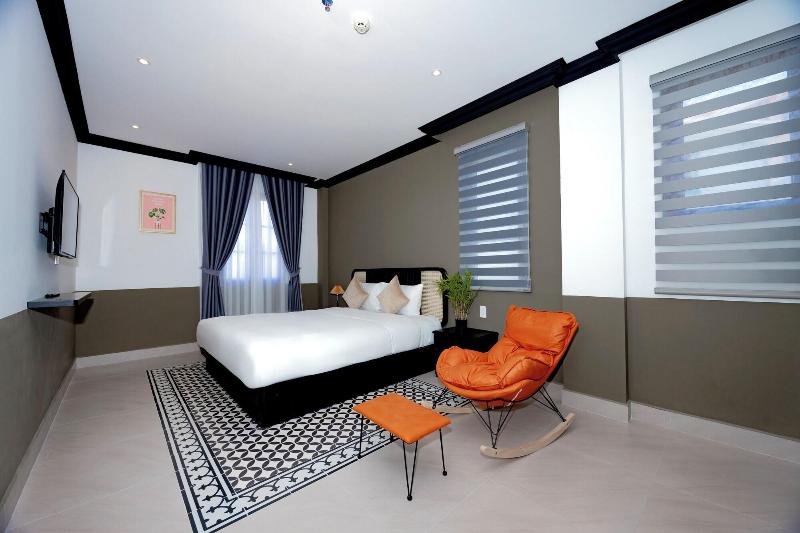 Sunset Bay Retreat Hotel image