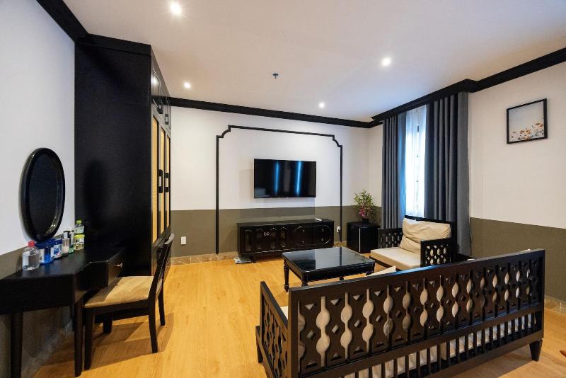 Sunset Bay Retreat Hotel image