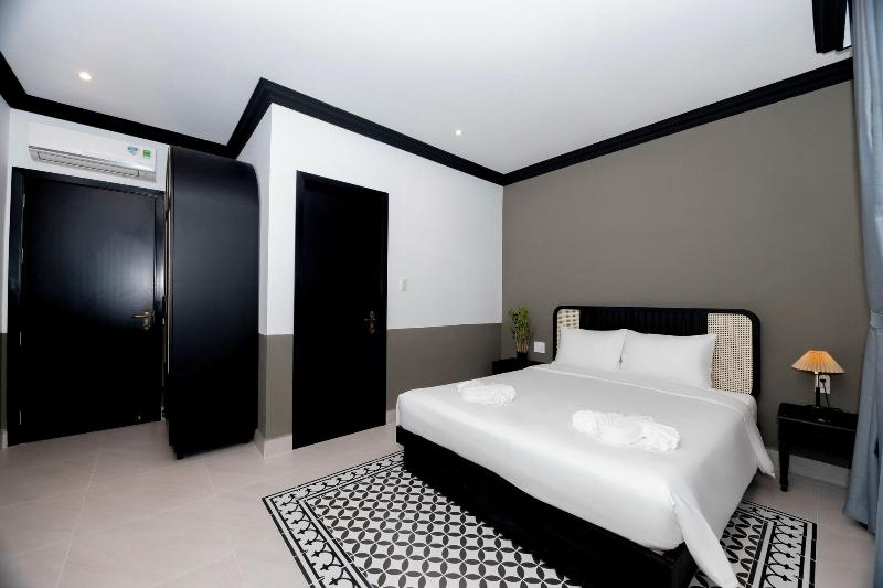 Sunset Bay Retreat Hotel image