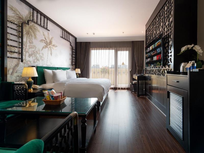 Quoc Hoa Premier Hotel & Spa image