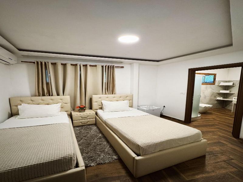 Hotel Legjenda image