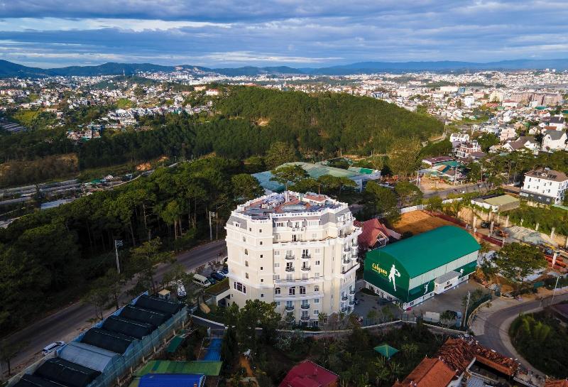 Calyssa Hotels Village image