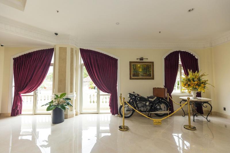 Calyssa Hotels Village image