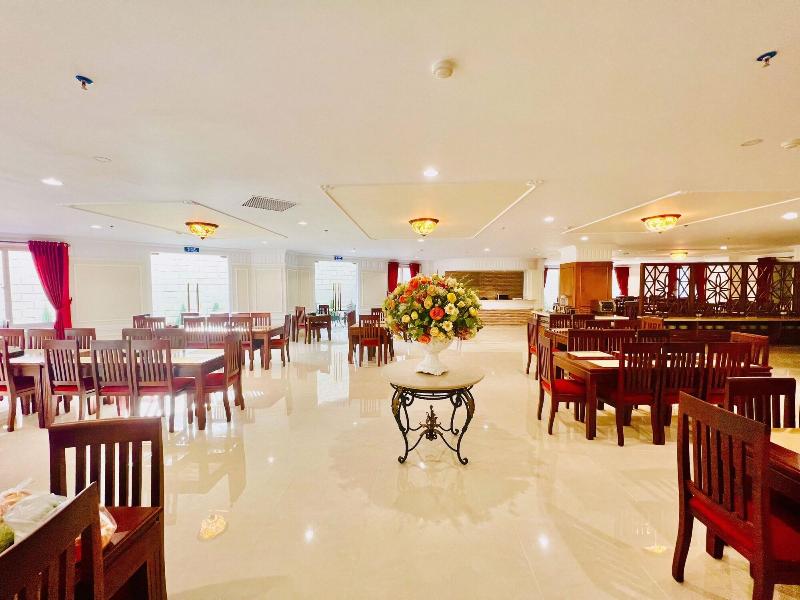 Calyssa Hotels Village image