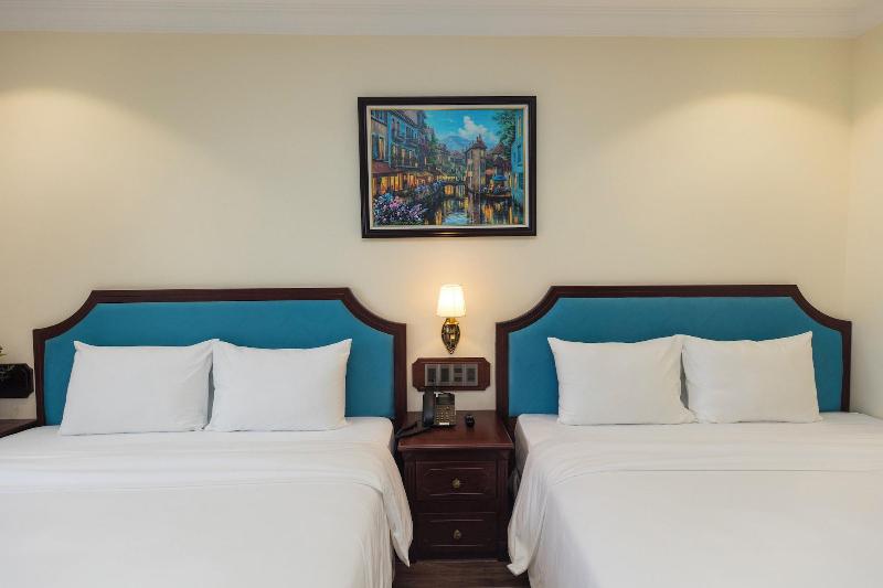 Calyssa Hotels Village image