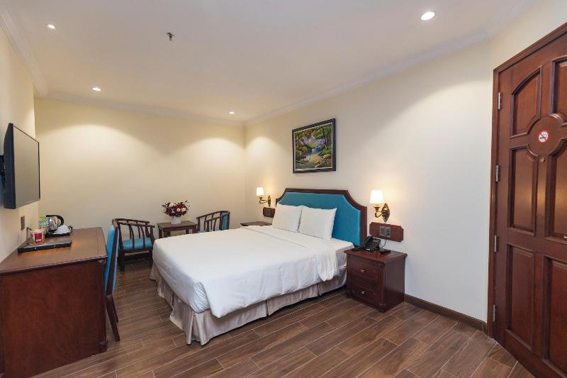Calyssa Hotels Village image