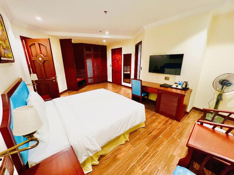 Calyssa Hotels Village image