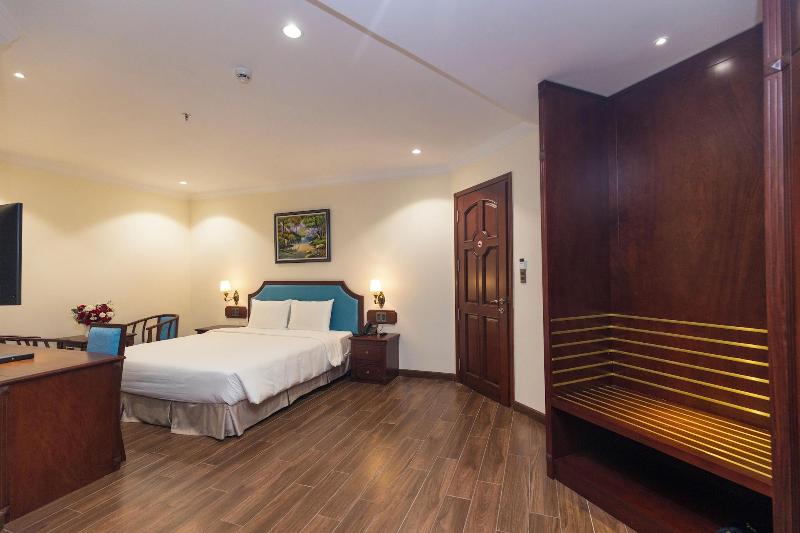 Calyssa Hotels Village image