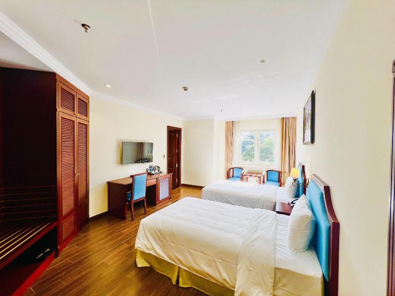 Calyssa Hotels Village image