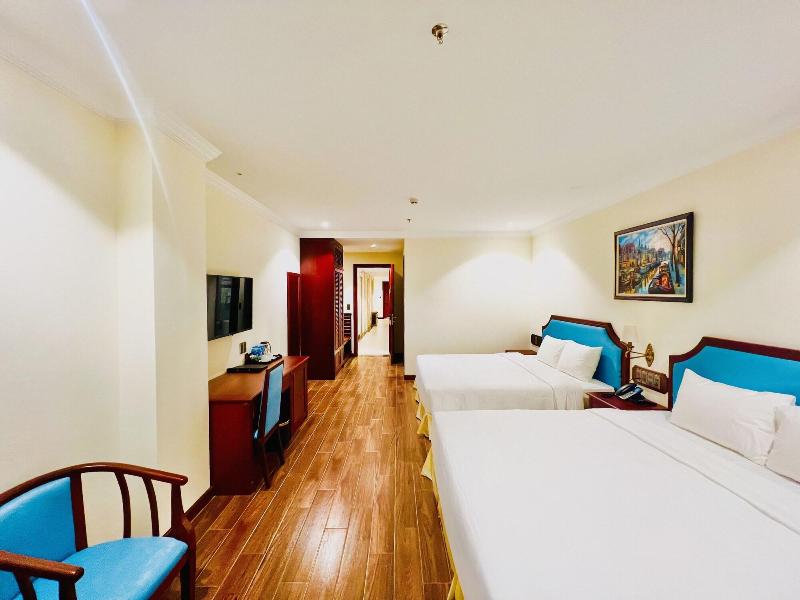 Calyssa Hotels Village image
