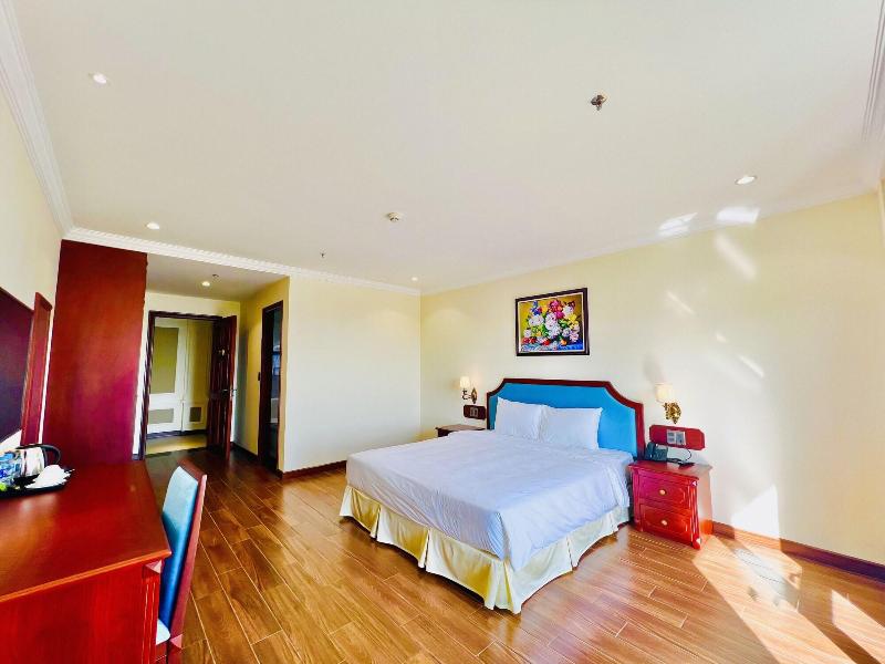 Calyssa Hotels Village image
