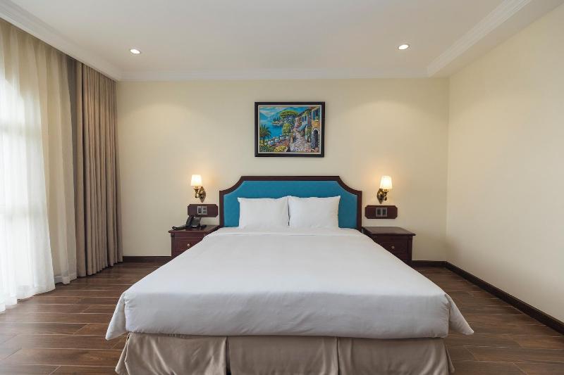 Calyssa Hotels Village image