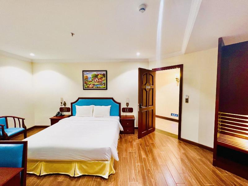 Calyssa Hotels Village image