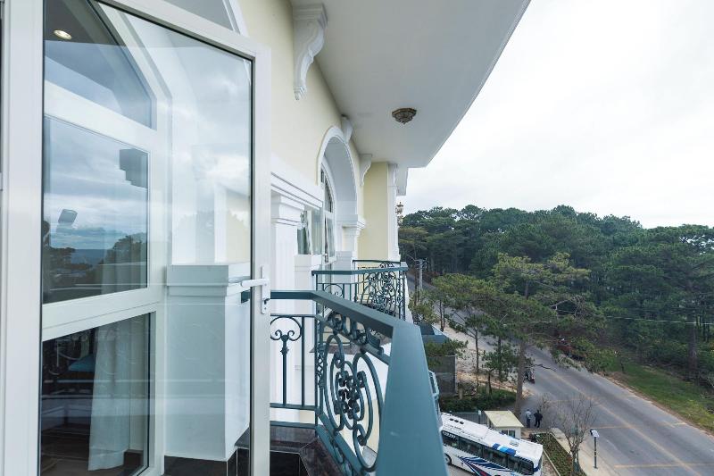 Calyssa Hotels Village image
