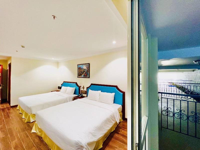 Calyssa Hotels Village image
