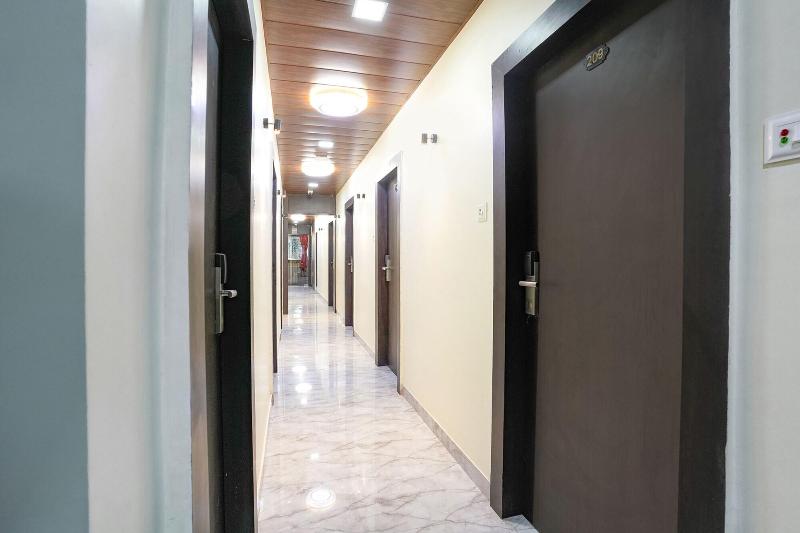 Fabexpress Gulshan Grand image