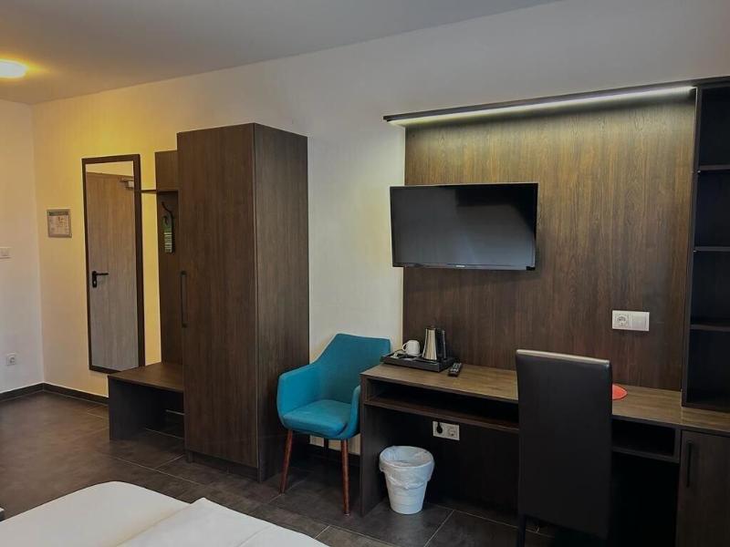 Hotel Ayhan image