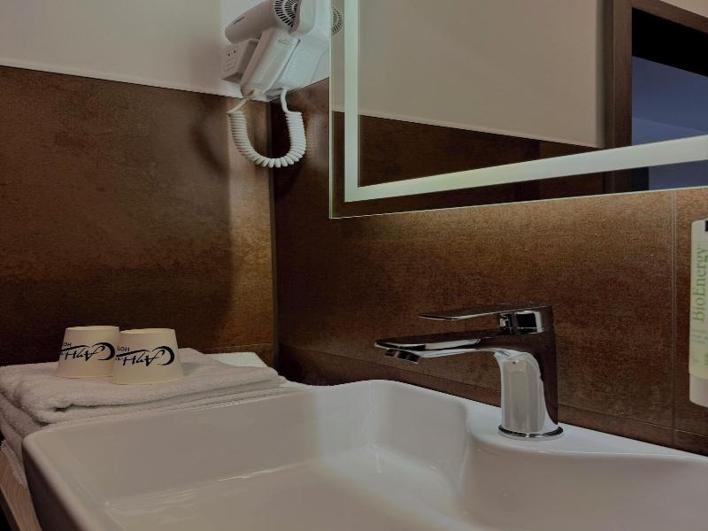 Hotel Ayhan image