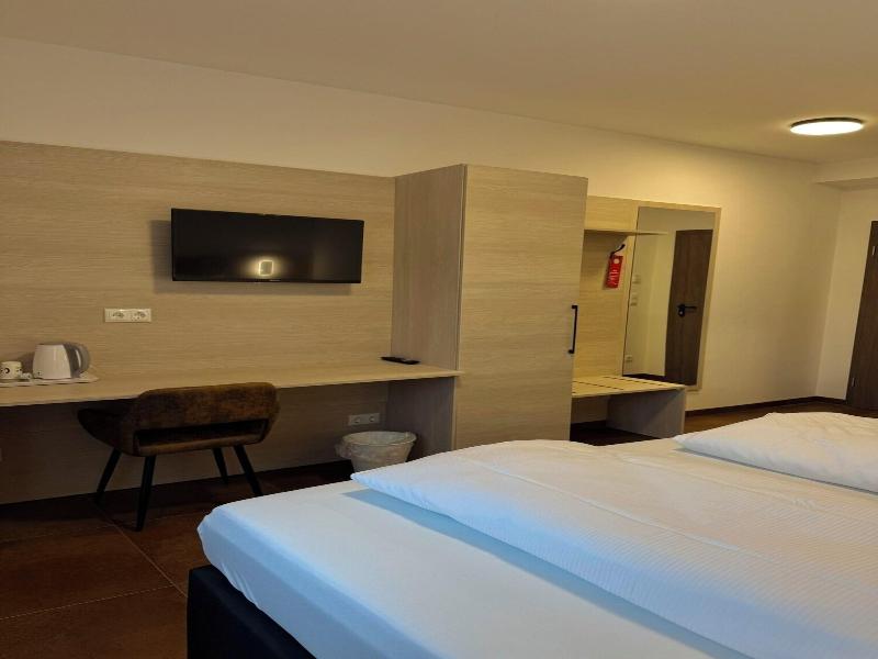 Hotel Ayhan image