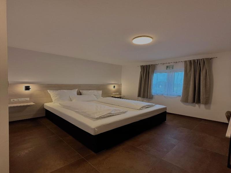 Hotel Ayhan image