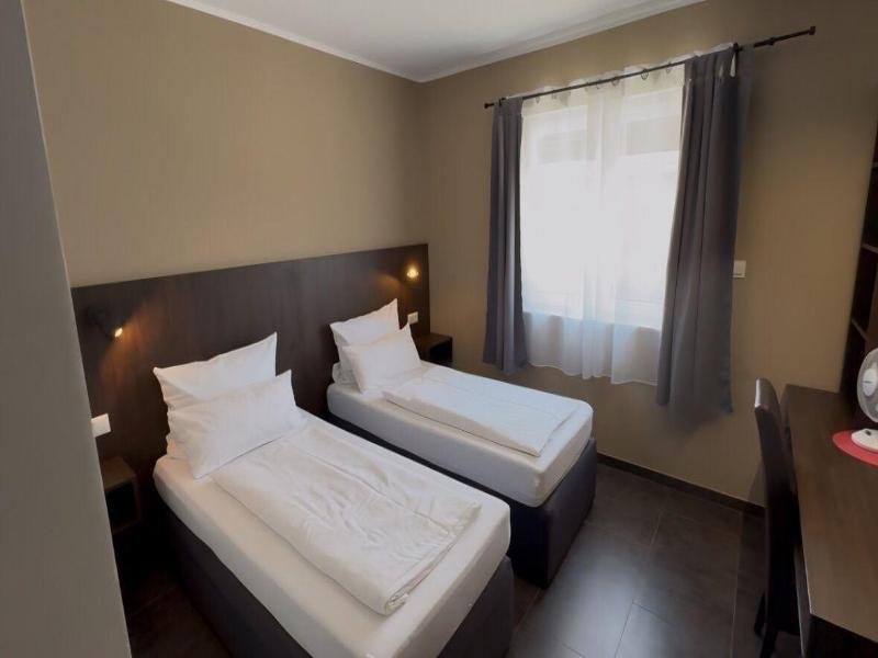 Hotel Ayhan image