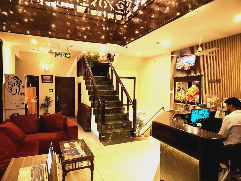 Hotel Multitech Premium image