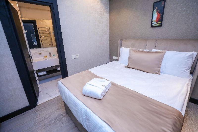 Arium Hotel Baku image