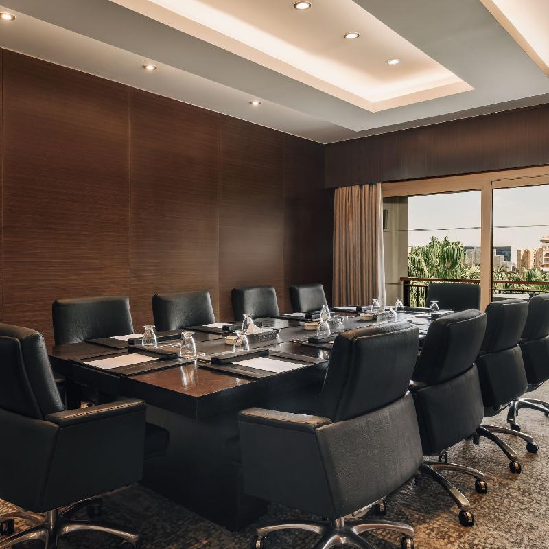 Dusit Thani LakeView Cairo image