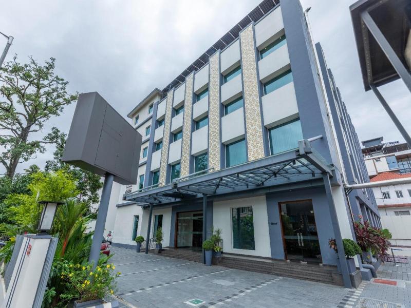 Lilac Hotel Guruvayur