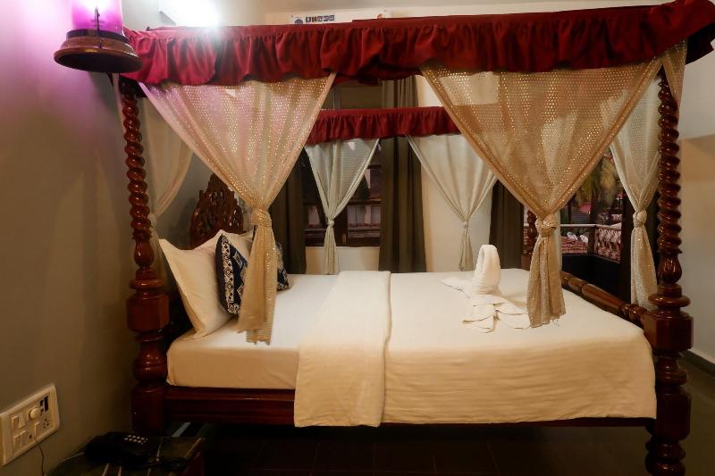 Falcon Resorts By Dia Hotels image