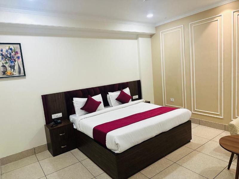 Hotel Fortune Ganga image