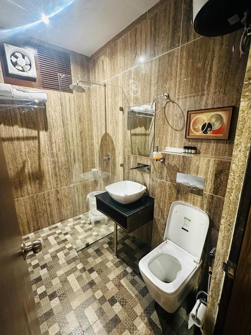 Hotel Fortune Ganga image