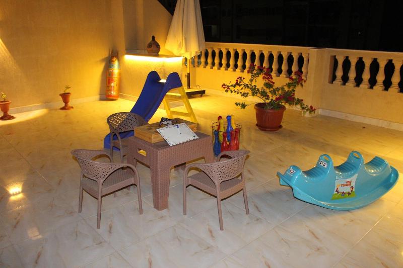 Discover Pyramids Inn image