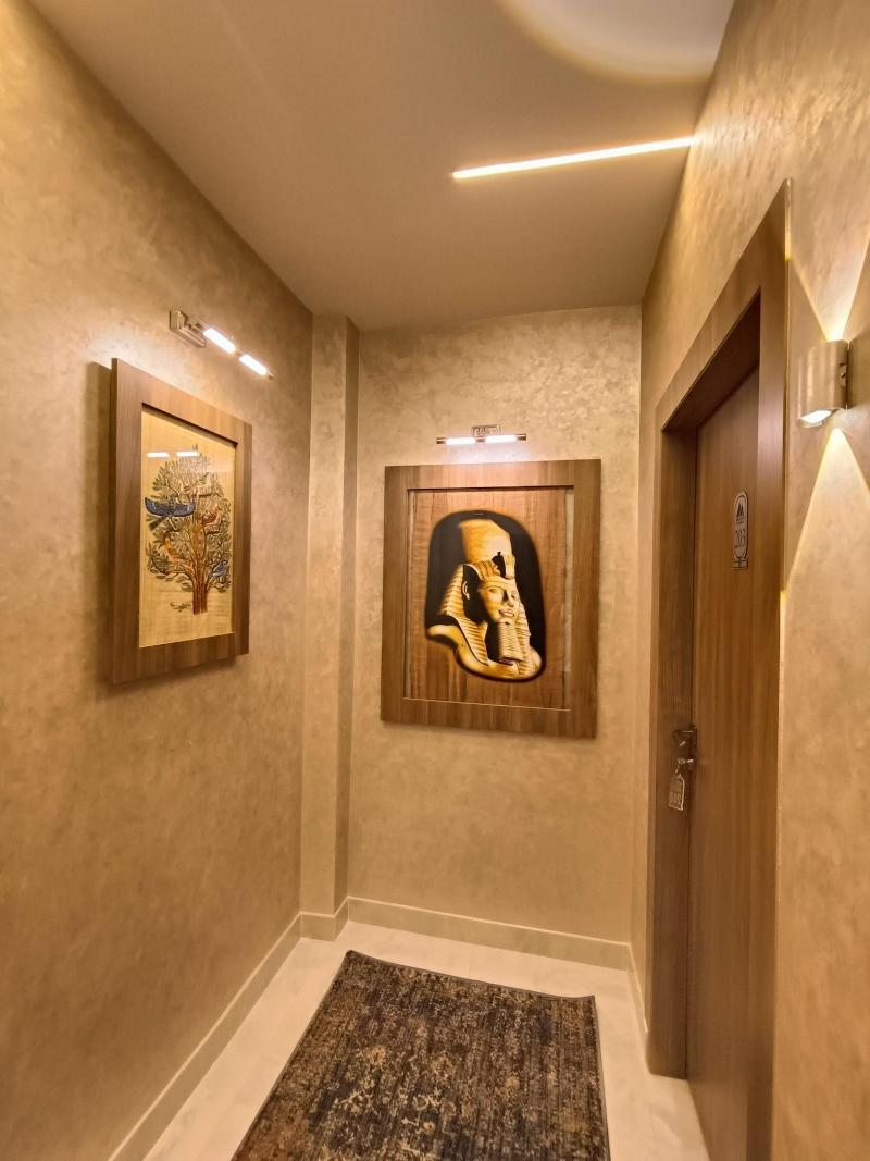 Discover Pyramids Inn image