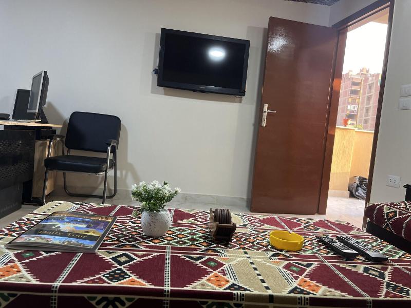 Discover Pyramids Inn image
