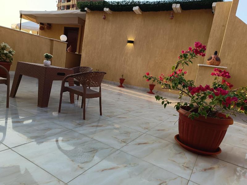 Discover Pyramids Inn image