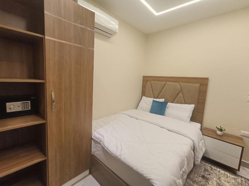 Discover Pyramids Inn image
