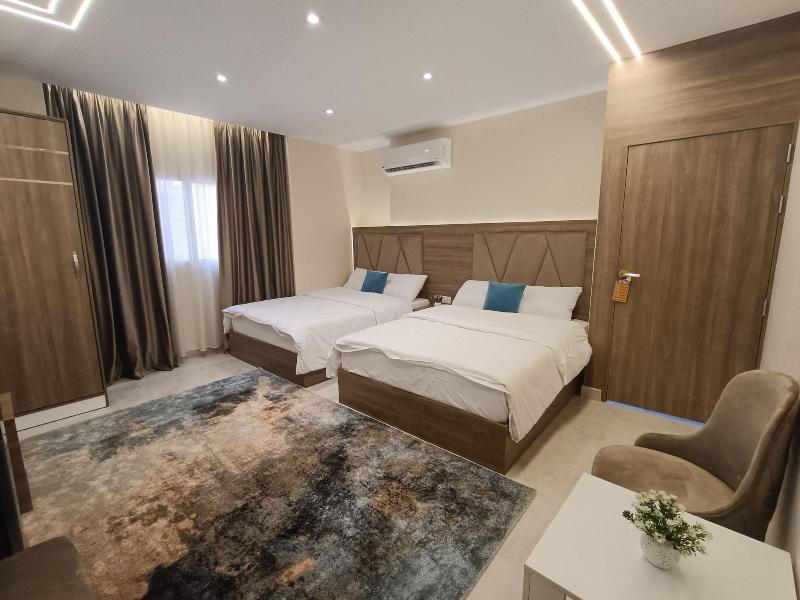 Discover Pyramids Inn image