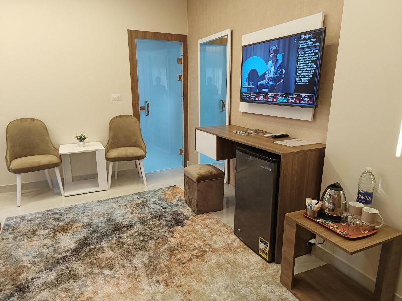 Discover Pyramids Inn image
