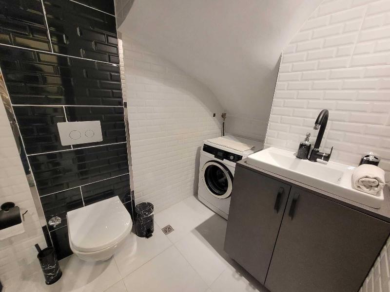 The U Homes image