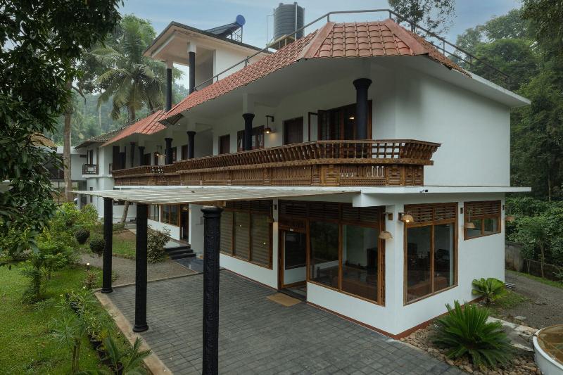 Avadale Thekkady Stag Groups Not Allowed