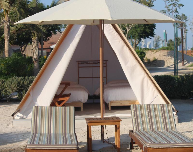 Bab Al Nojoum Hudayriyat Camp image